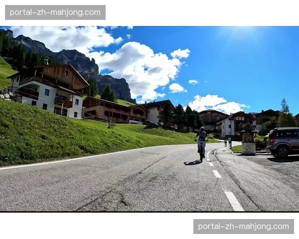 骑行旅游：阿尔卑斯山区推出多条“一站式”高端山地车旅行服务线路