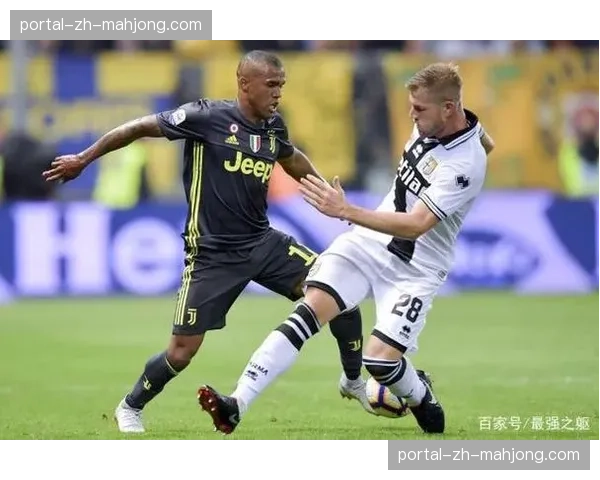 深度分析:新越位规则试行对意甲球队高位防线与反击战术的潜在影响 深度分析:新越位规则试行对意甲球队高位防线与反击战术的潜在影响